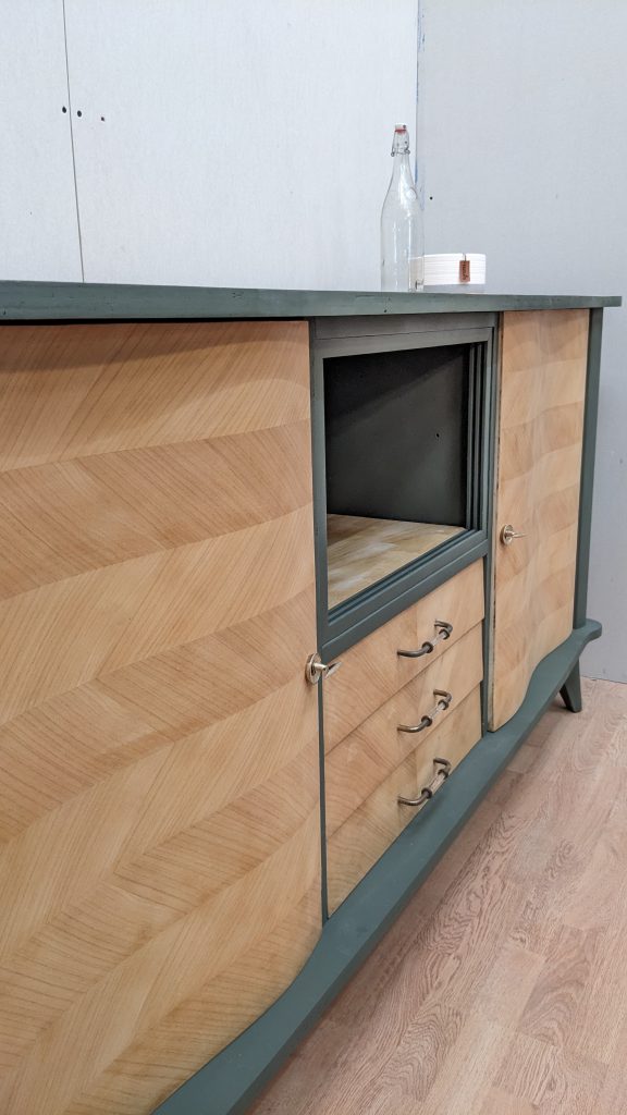 buffet seventies