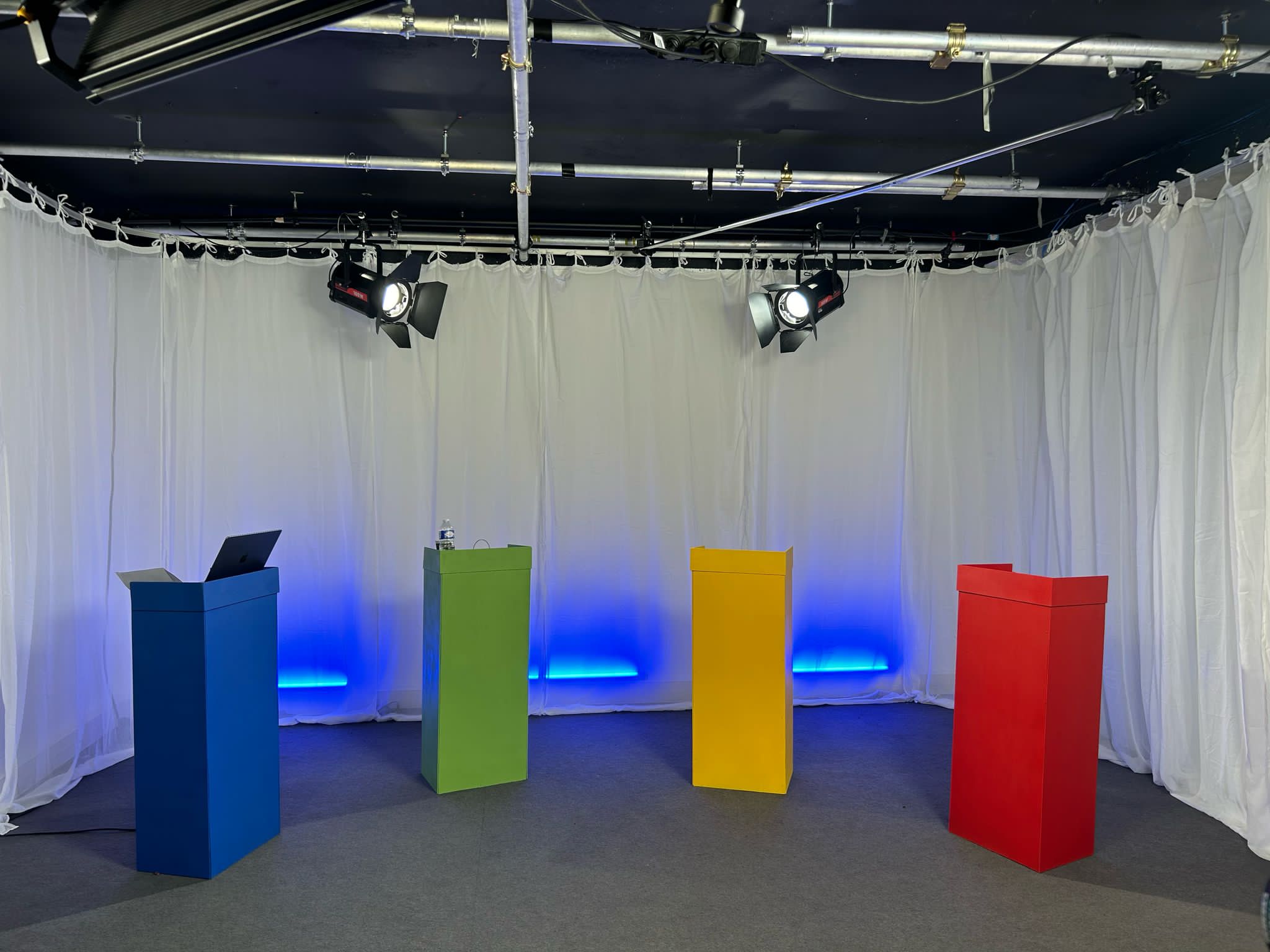 Transformation de meubles vintage à Casablanca 2 Meuble transformé studio Casablanca -Imago-concept